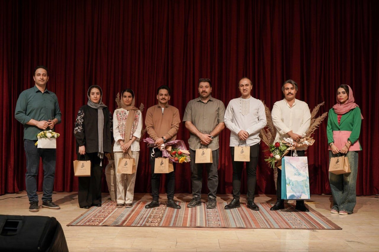 آموزش موسیقی در آموزشگاه نوا